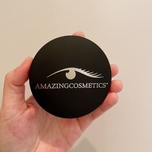 Amazing cosmetic powder